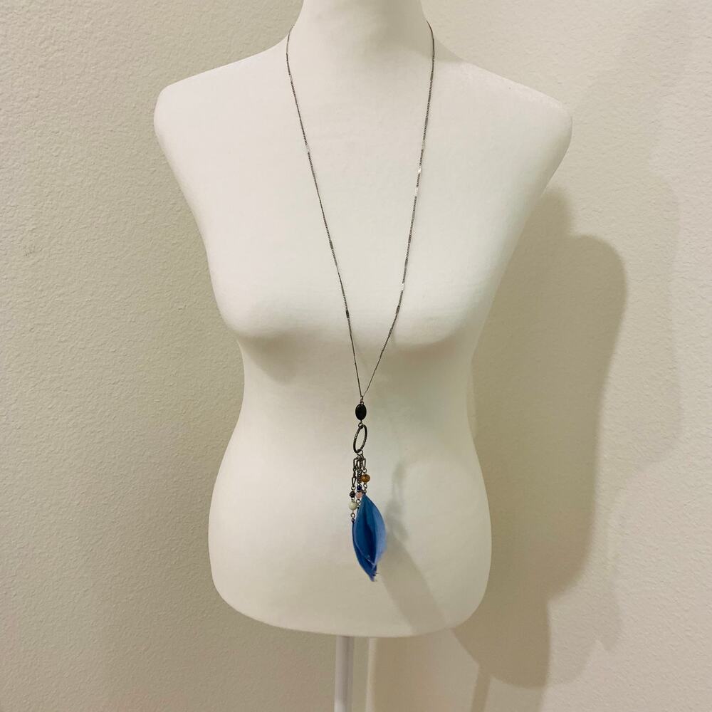 American Eagle Outfitters Blue Feather Long Necklace Boho Beach